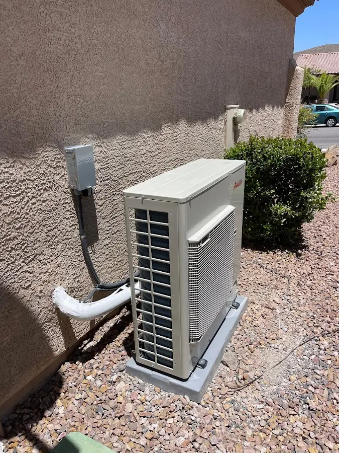 Residential air conditioning condenser unit in Daytona Beach